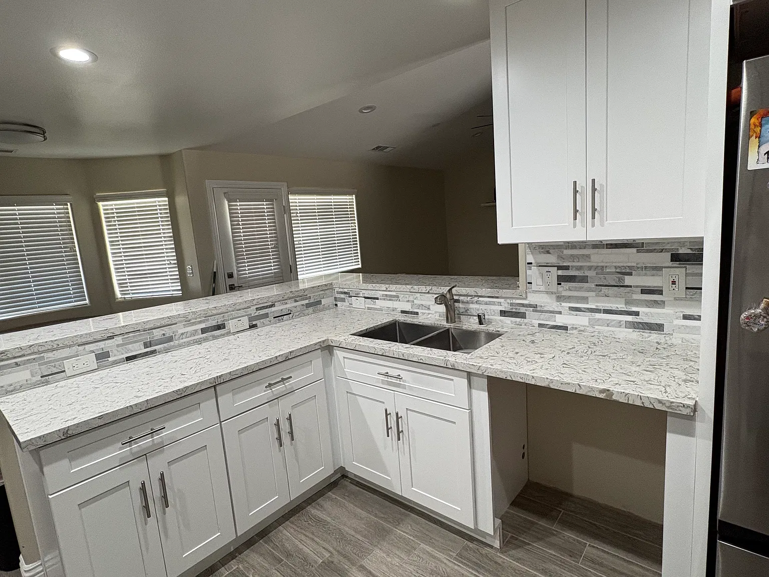 13955 Apple Creek Dr — Photo 3