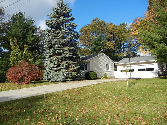 Heated, 2 Car Garage