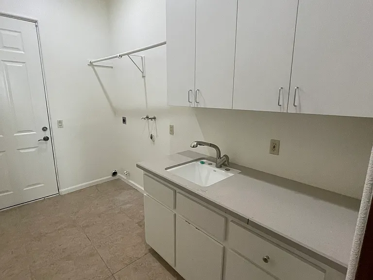 10745 Pinon Ave — Photo 30