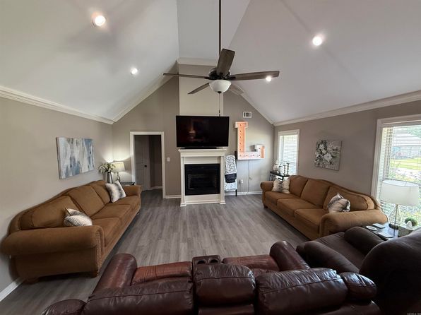 909 S 59th St, Paragould, AR 72450