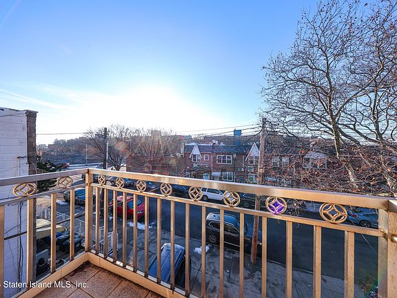 4th image of 2265 W 7th St APT 3B