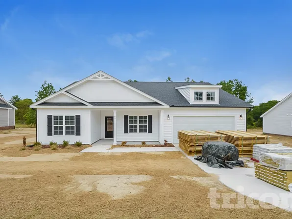 89 D L Phillips Ln, Broadway, NC 27505