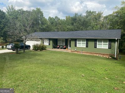 1638 Grandeus Ln SW, Stone Mountain, GA, 30087