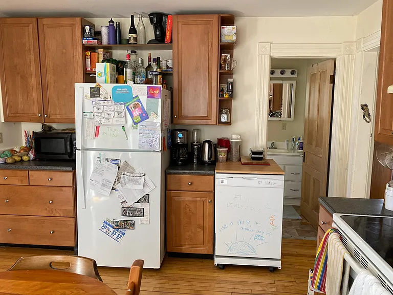 28 Brookes Ave #1 — Photo 8