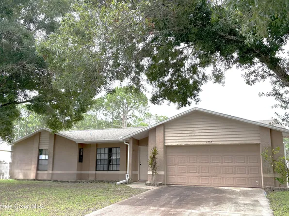 1252 Helias St NW, Palm Bay, FL 32907