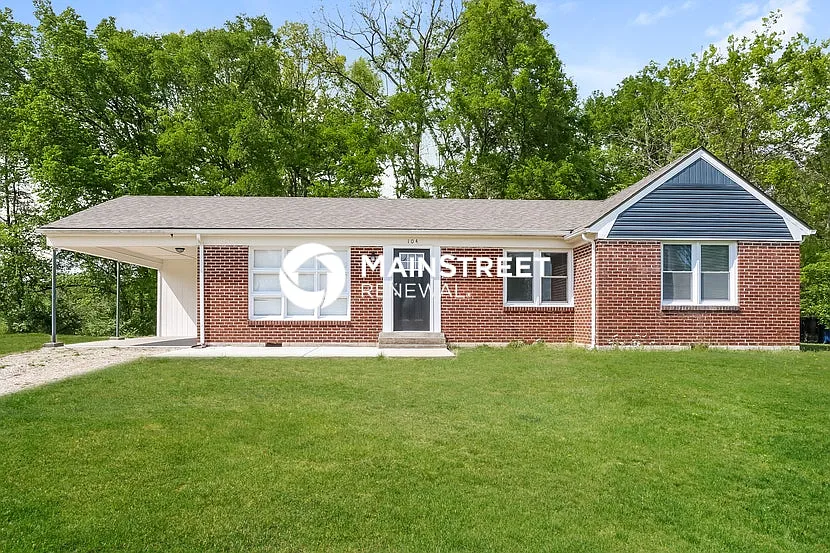 104 Oak Dr