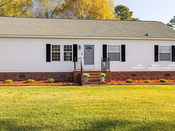 3rd image of 2304 Five Bridge Rd