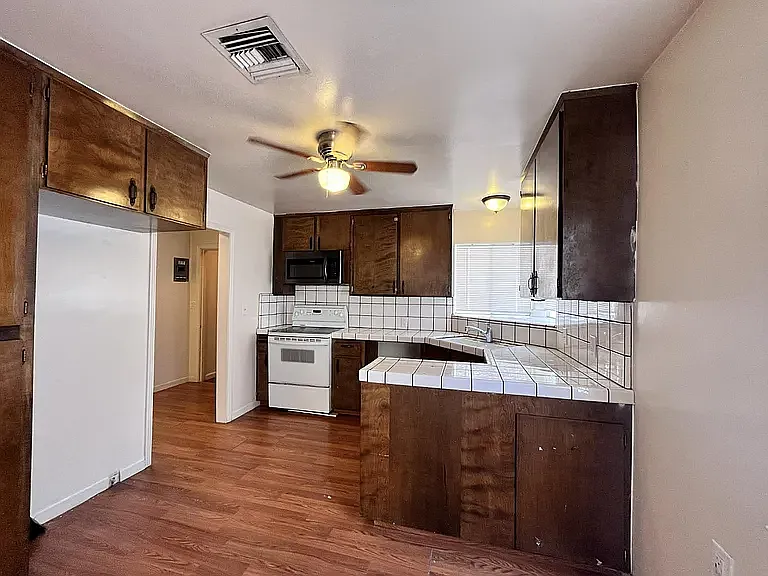 1622 N 6th St — Photo 3