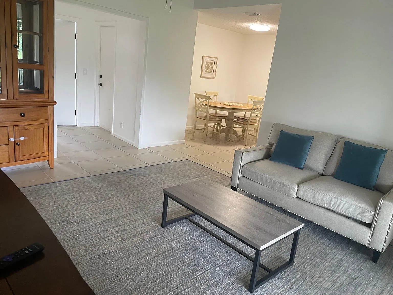 2 bed, 1.0 bath, 907 sqft, $2,850 — Photo 4