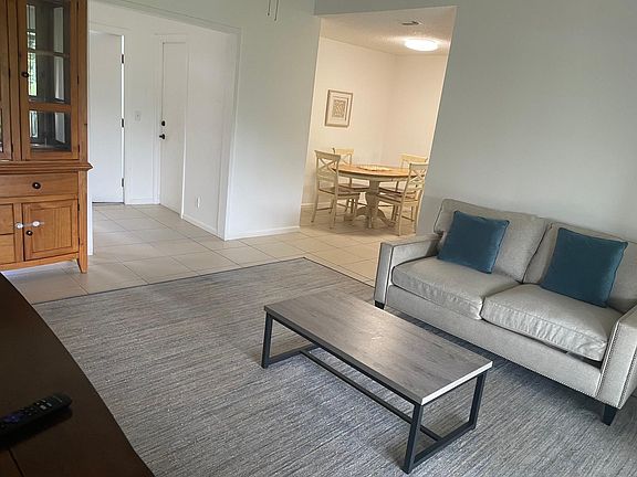 4th image of 12726 Spinnaker Ln