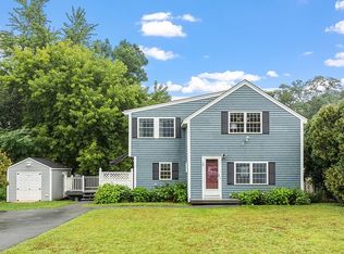 15 Maple Ave, Chelmsford, MA 01824
