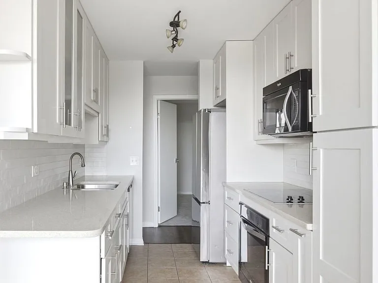 5950 Oakwood Dr #4A — Photo 5
