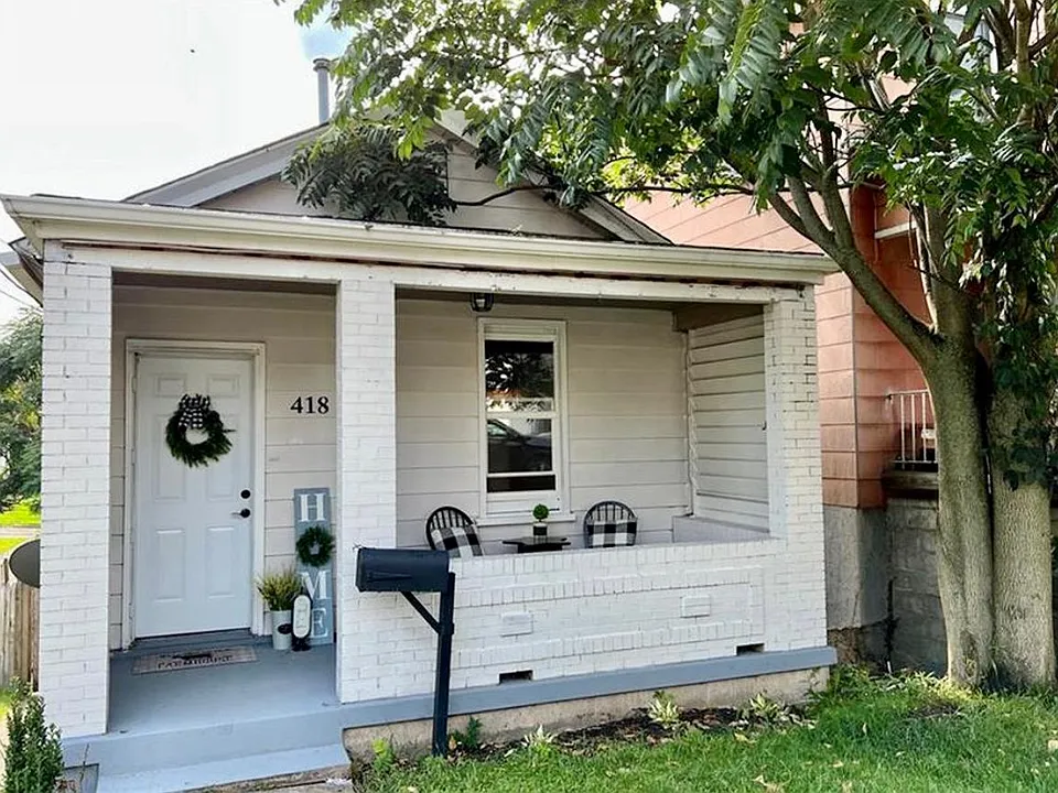 413 Vine St