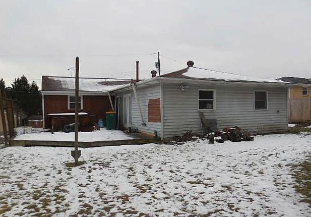 2nd image of 206 Glenwood Dr