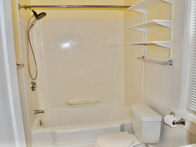 21 Union St #2 — Photo 17