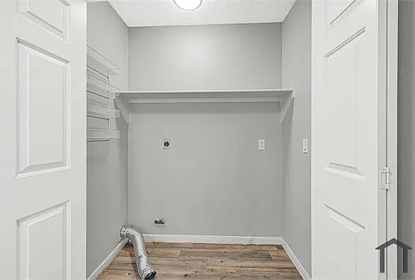 3906 Greenwood Dr — Photo 21