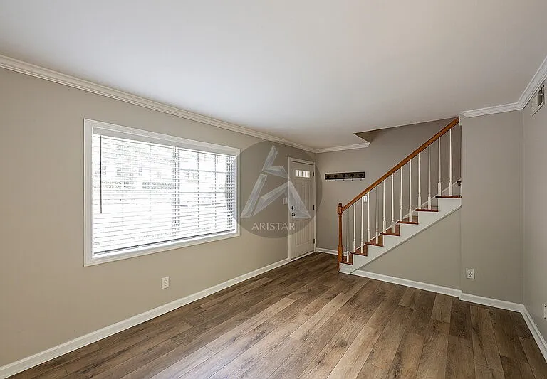 6940 Roswell Rd #13F — Photo 9