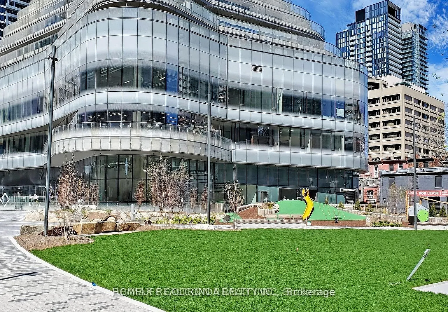2 bed, $3,800 — Photo 3