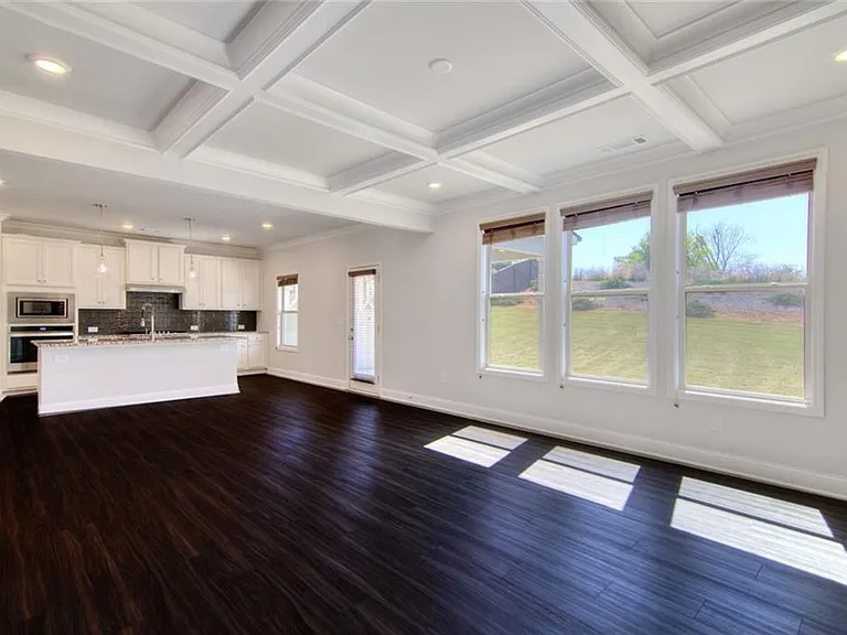 7107 Branch Creek Cv — Photo 17