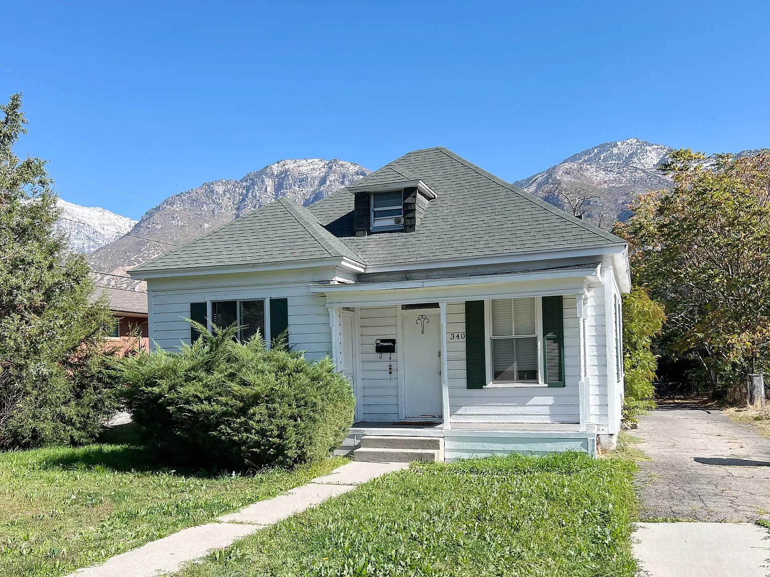 3 bed, 1110 sqft, $1,750 — Photo 1