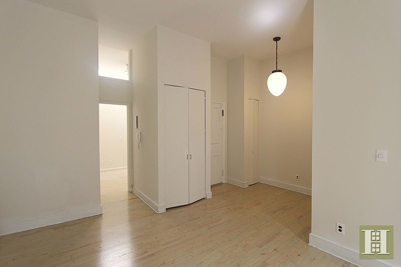 1st image of 124 W 80th St APT 7