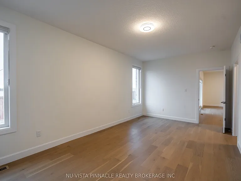 280 Stathis Blvd — Photo 20