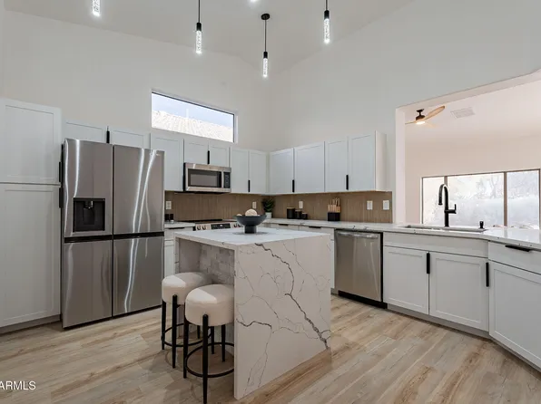 1567 E BLACK DIAMOND Drive, Gilbert, AZ 85296