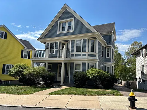 1078 South St #1 Photo 1