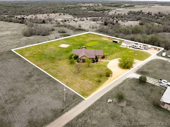 15337 Lewis Ln, Madill, OK 73446