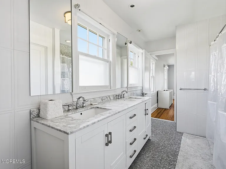 125 Cedar Ave — Photo 38