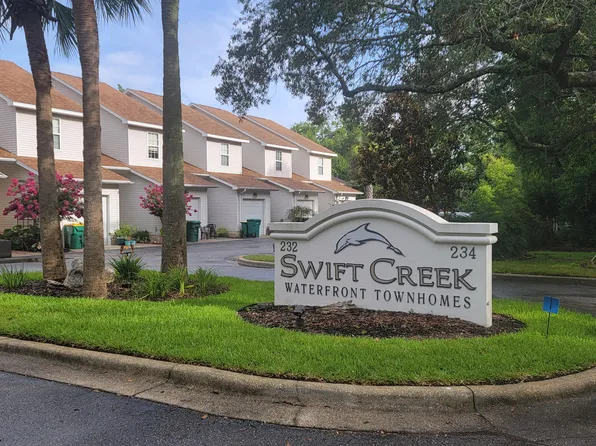 234 White St APT 11, Niceville, FL 32578