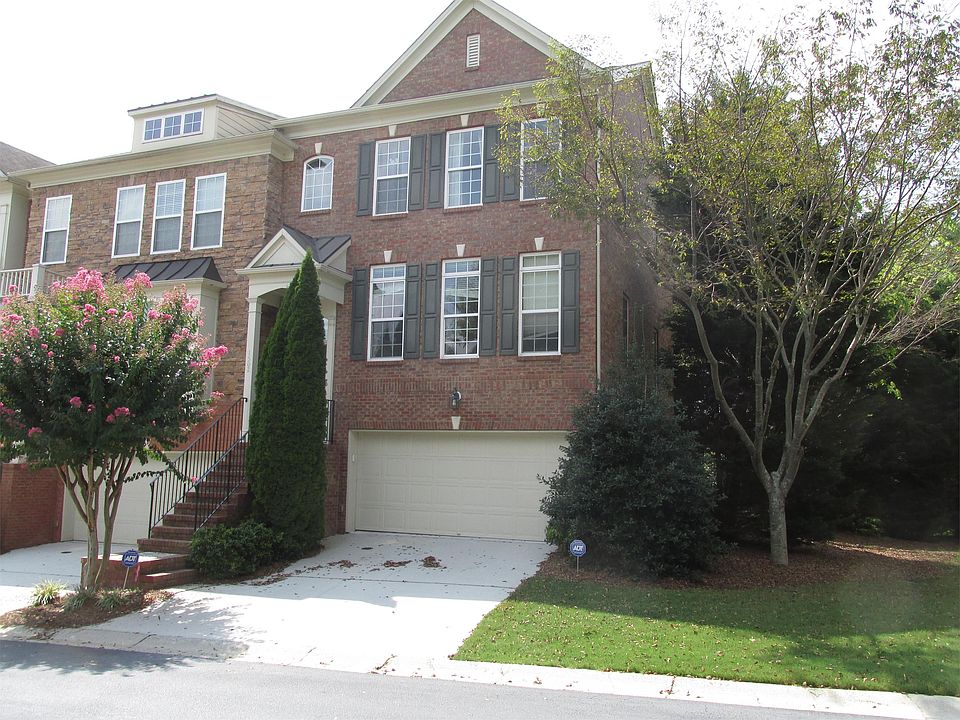 1st image of 1502 Wehunt Cir SE