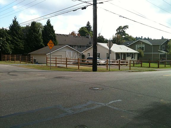 2nd image of 11603 NE 90th St