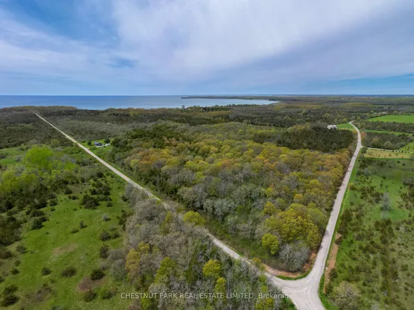 206 Simpson Rd, Prince Edward County, ON K0K 2P0