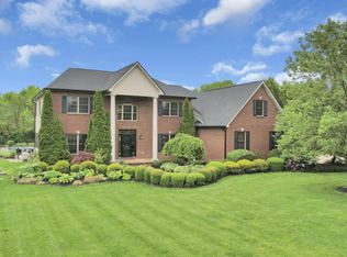 10119 Fairfield Farms Dr, Canal Winchester, OH 43110