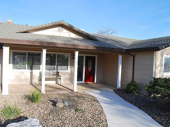 2nd image of 21722 Rolling Hills Dr