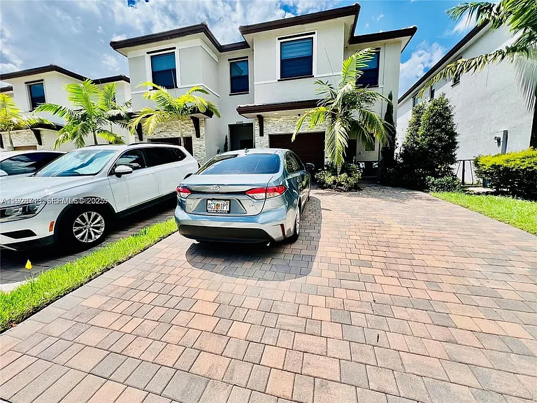 25532 SW 108th Ave #0 — Photo 7