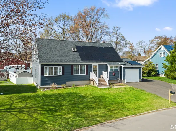 118 Bluebird Drive, Naugatuck, CT 06770