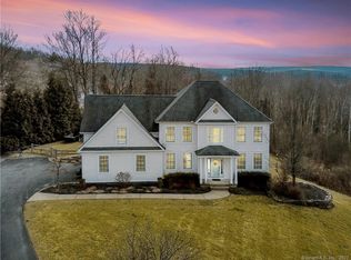 2 Silver Brook Ln, Torrington, CT 06790