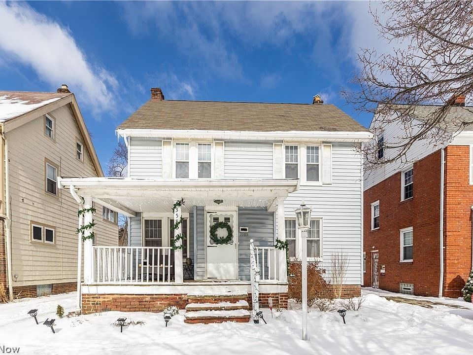 1st image of 3585 Grosvenor Rd