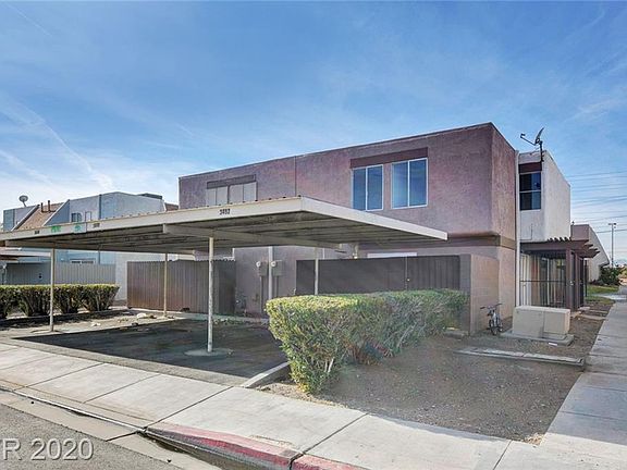 2nd image of 3452 Villa Knolls West Dr