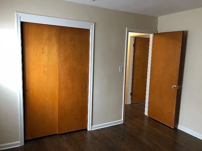 509 Catalpa Dr #1 — Photo 8