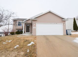 5332 56th Ave NW, Rochester, MN 55901