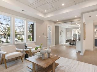 1004 Iris St, Redwood City, CA