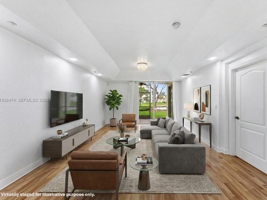 10710 NW 66th St APT 111, Doral, FL 33178