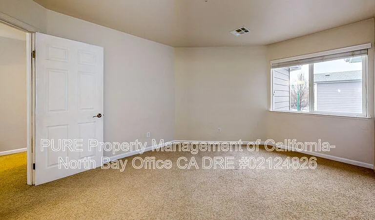 132 Treadway Ct — Photo 29