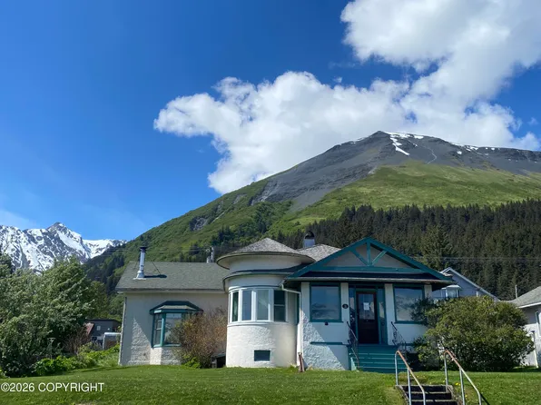 411 3rd Ave, Seward, AK 99664