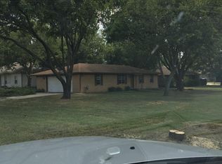 403 S 2nd St, Krum, TX 76249