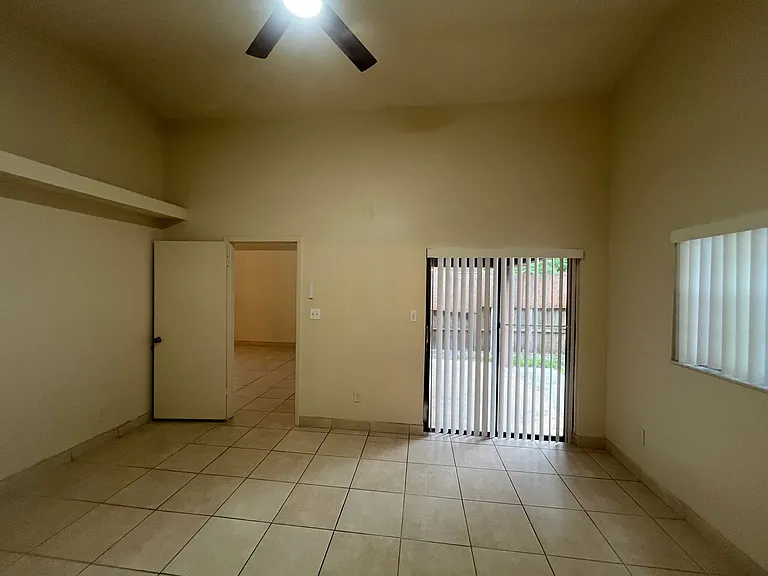10413 Cresto Del Sol Cir — Photo 16