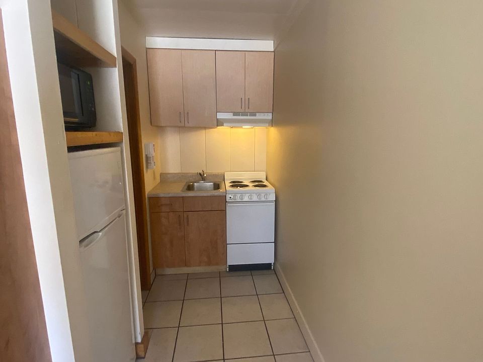 311 W University 311 W University Dr IL Zillow